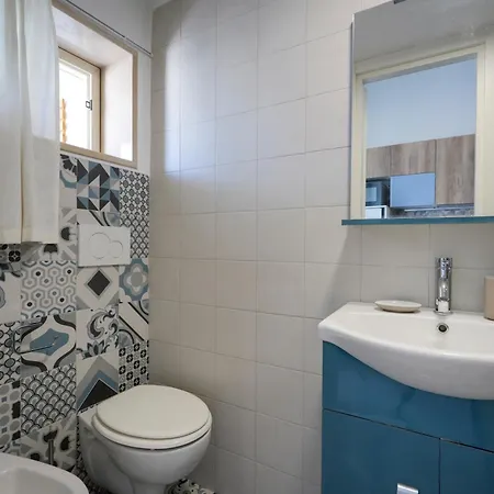 Апартаменти Guesthost - Porta Levante Gleeful