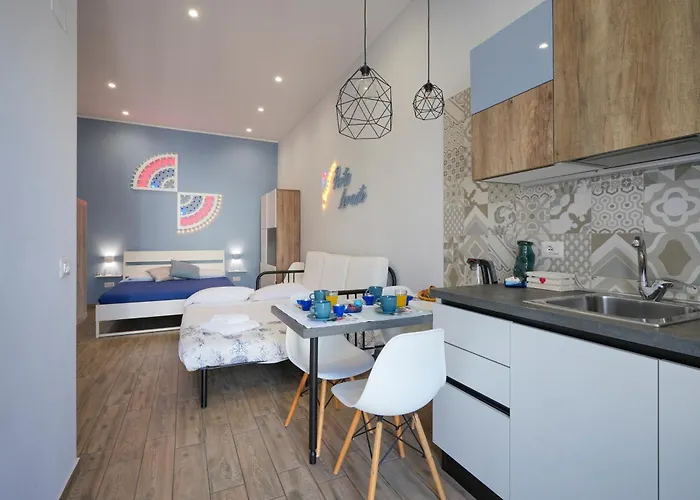 Guesthost - Porta Levante Gleeful Appartement