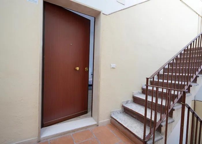 Guesthost - Porta Levante Gleeful Appartement